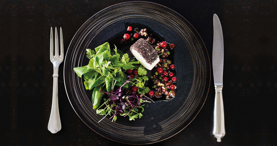 Goat cheese with lamb´s lettuce and green herbs - Pödör