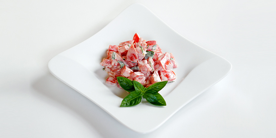 Pödör tomato salad with Pödör thistle and flaxseed oils - Pödör
